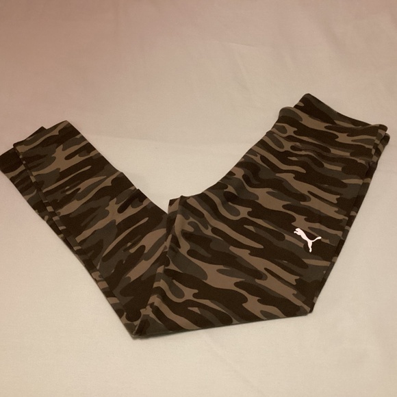 Puma Pants - PUMA camouflage leggings, excellent condition